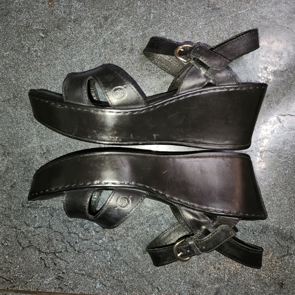Born Du Juor Leather Wedge Sandles Women's size 9 - Picture 5 of 7
